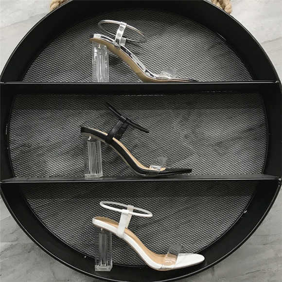Clear/Black Lucite Heels - Picture 4 of 6